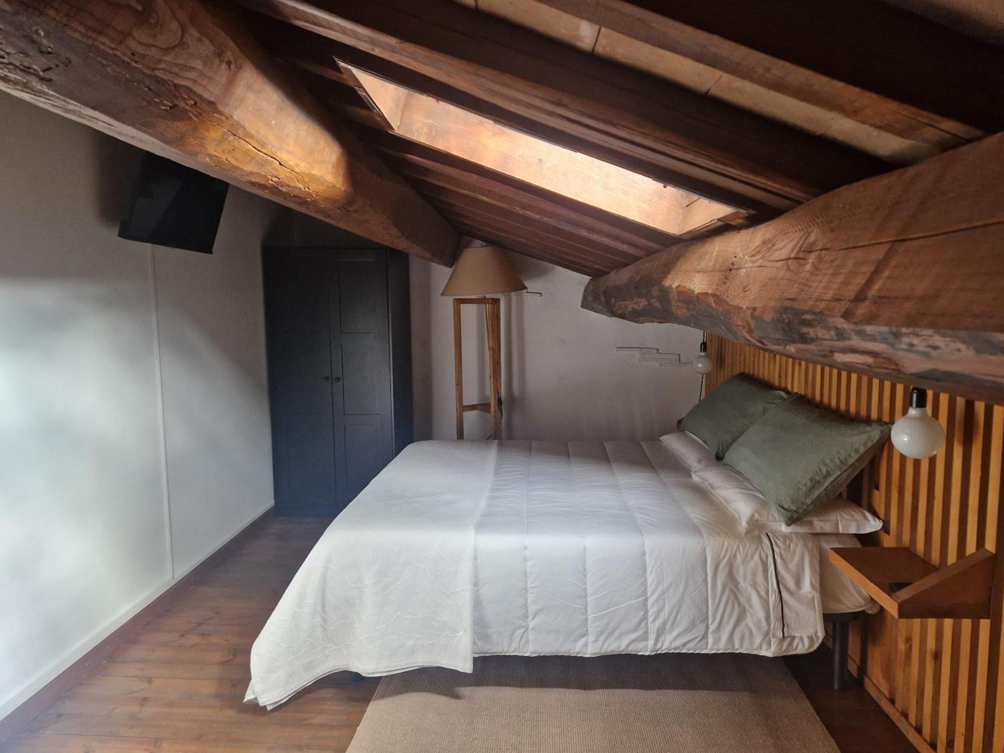 Piazza Duomo Casa Vacanze Sutri Eksteriør billede