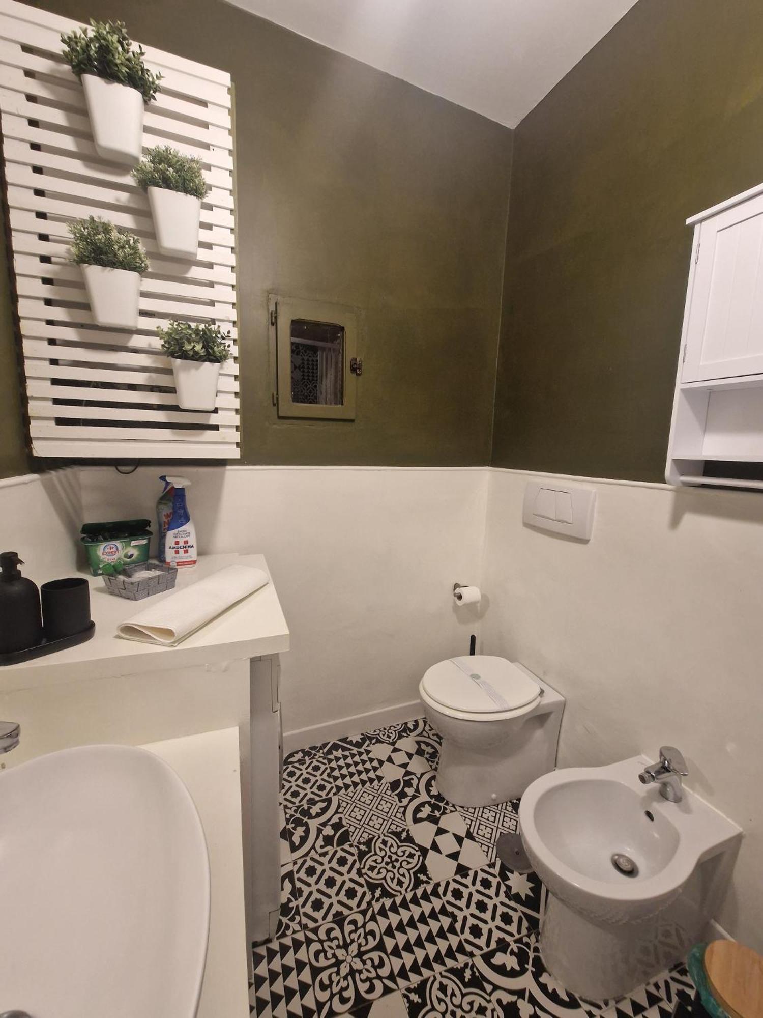 Piazza Duomo Casa Vacanze Sutri Eksteriør billede