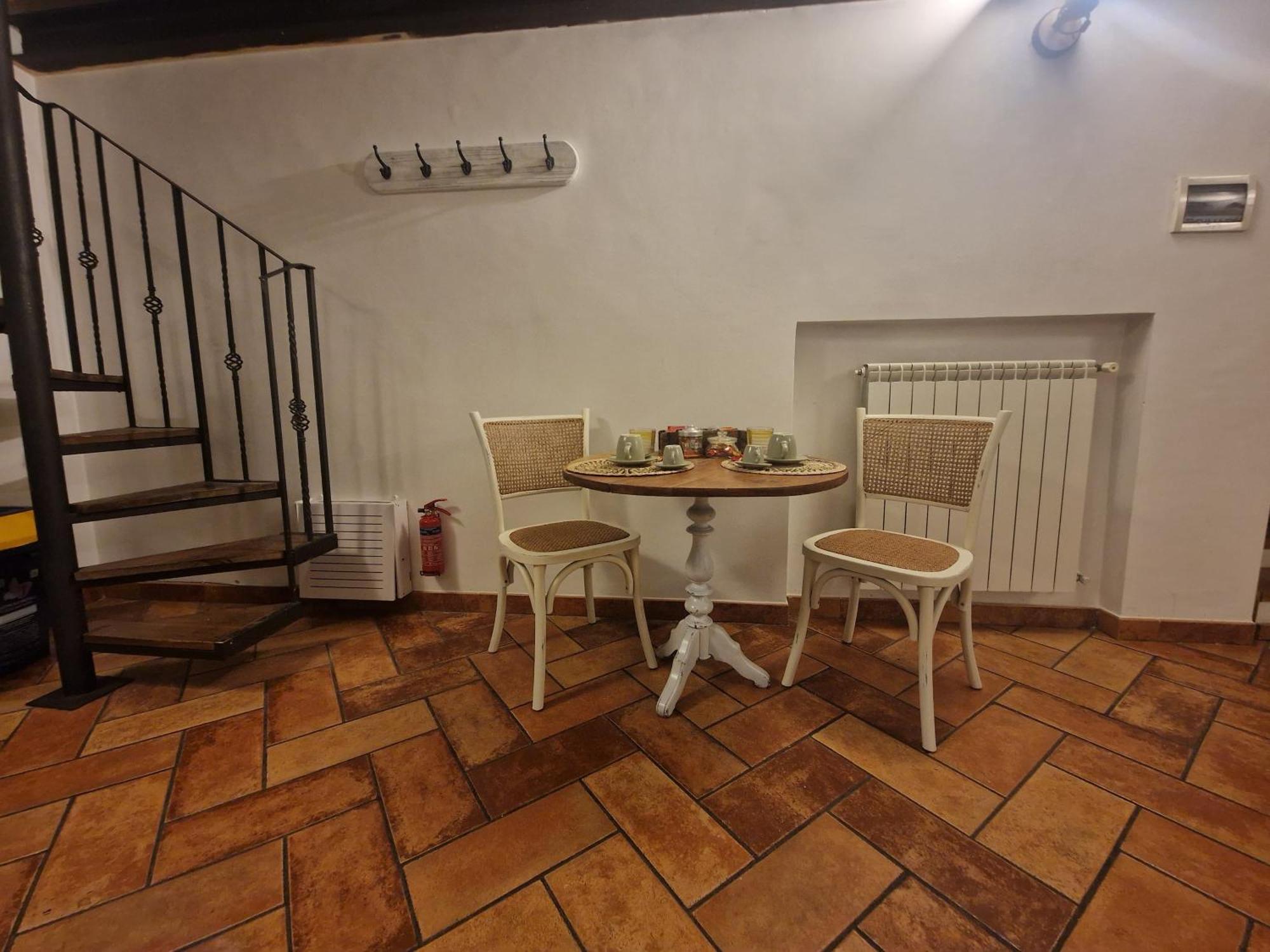 Piazza Duomo Casa Vacanze Sutri Eksteriør billede