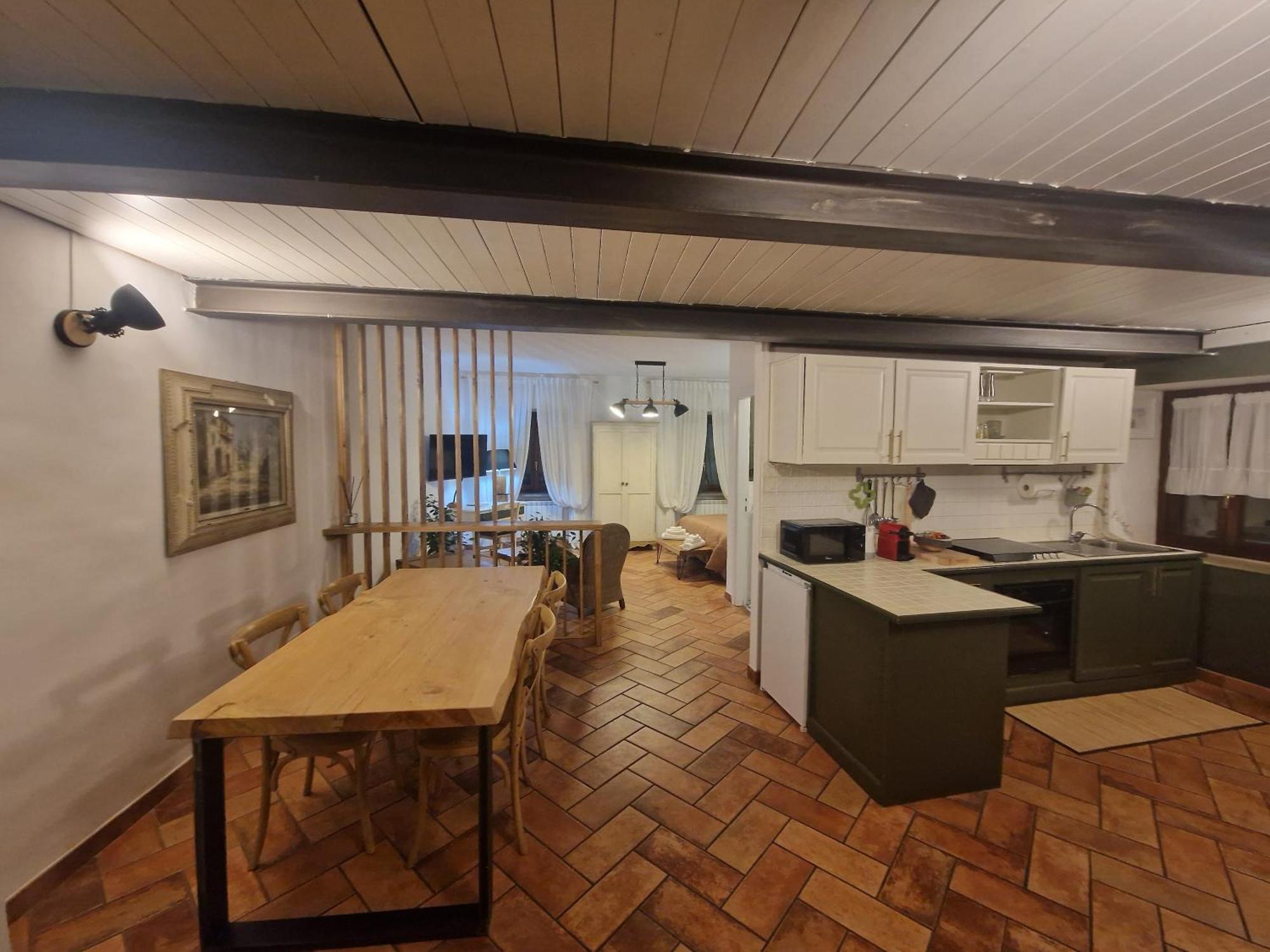 Piazza Duomo Casa Vacanze Sutri Eksteriør billede