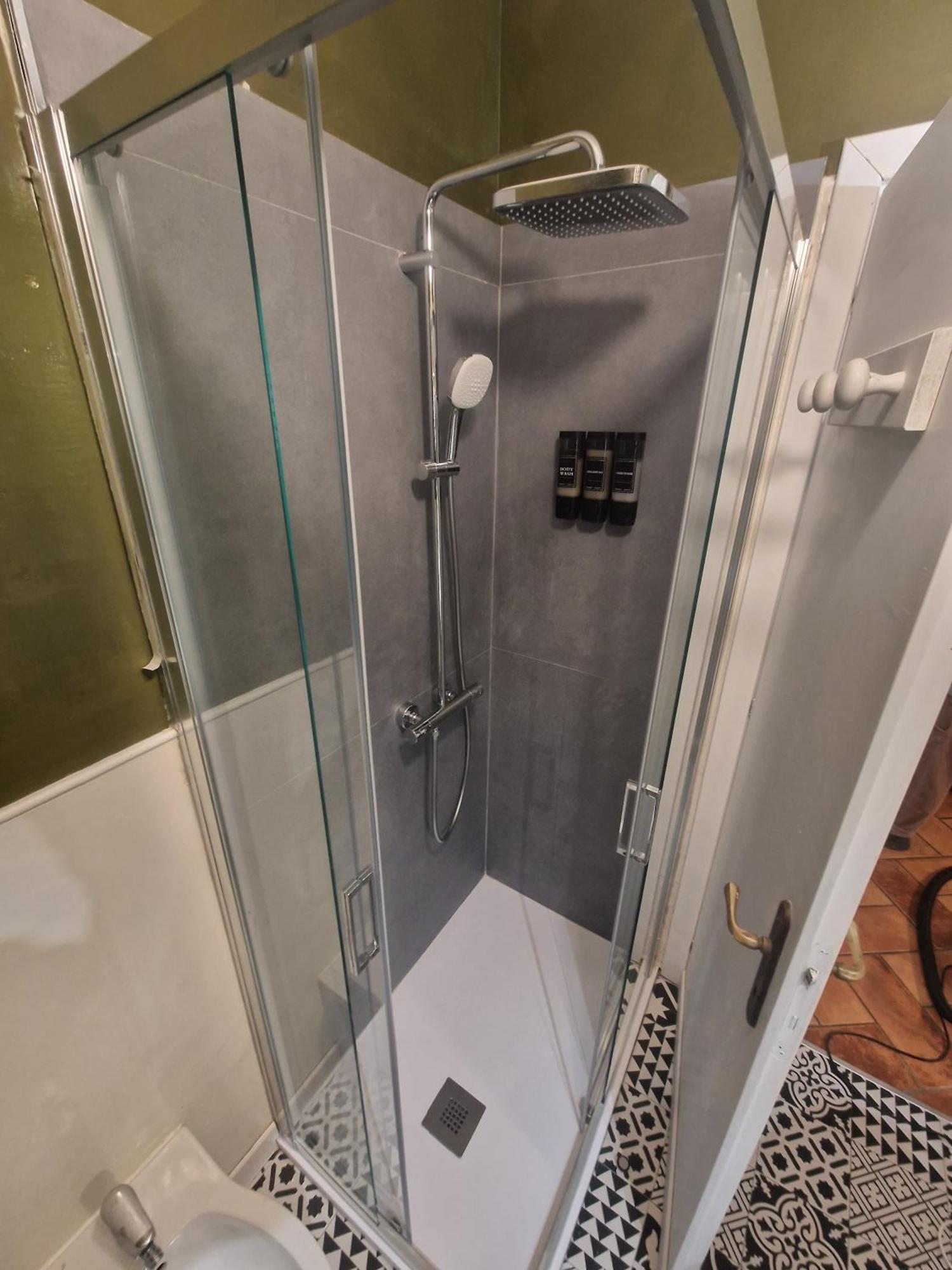 Piazza Duomo Casa Vacanze Sutri Eksteriør billede
